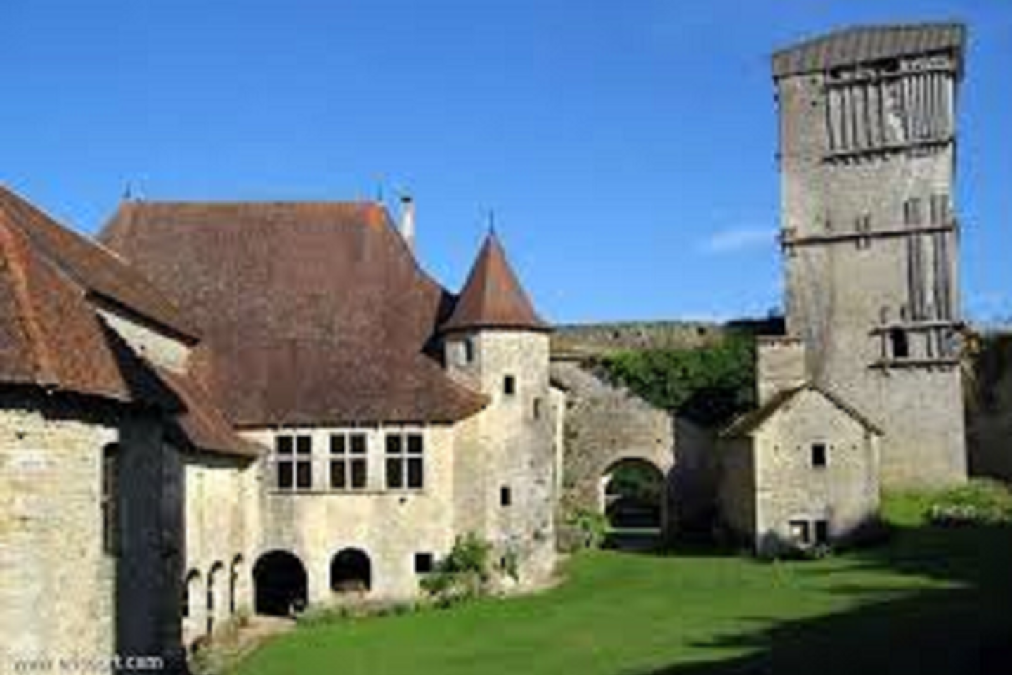 Le château médiéval d'Oricourt
