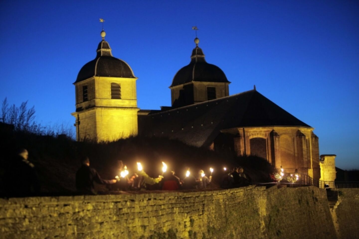 VISITE AUX FLAMBEAUX - MONTMEDY