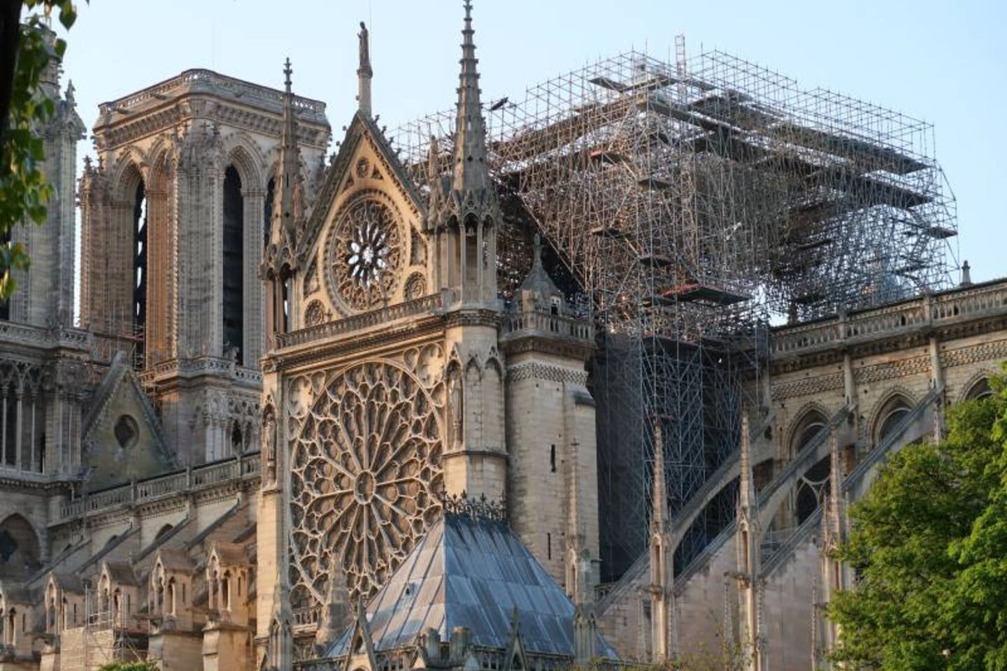 Notre-Dame de Paris sera finalement reconstruite à l’identique !