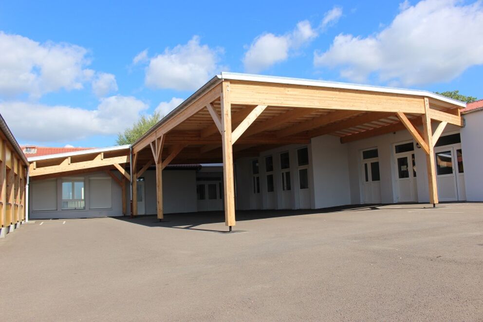 Charpente traditionnelle, PREAU DE L'ECOLE DE STUCKANGE (MOSELLE), Moselle, STUCKANGE , preau - Martin Charpentes