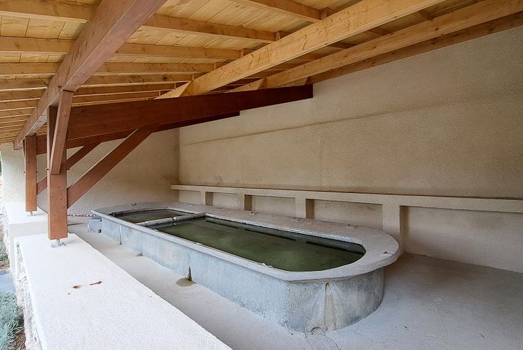Charpente traditionnelle, Lavoir de Riaville , Meuse, Riaville - 20220923_152349 - Martin Charpentes
